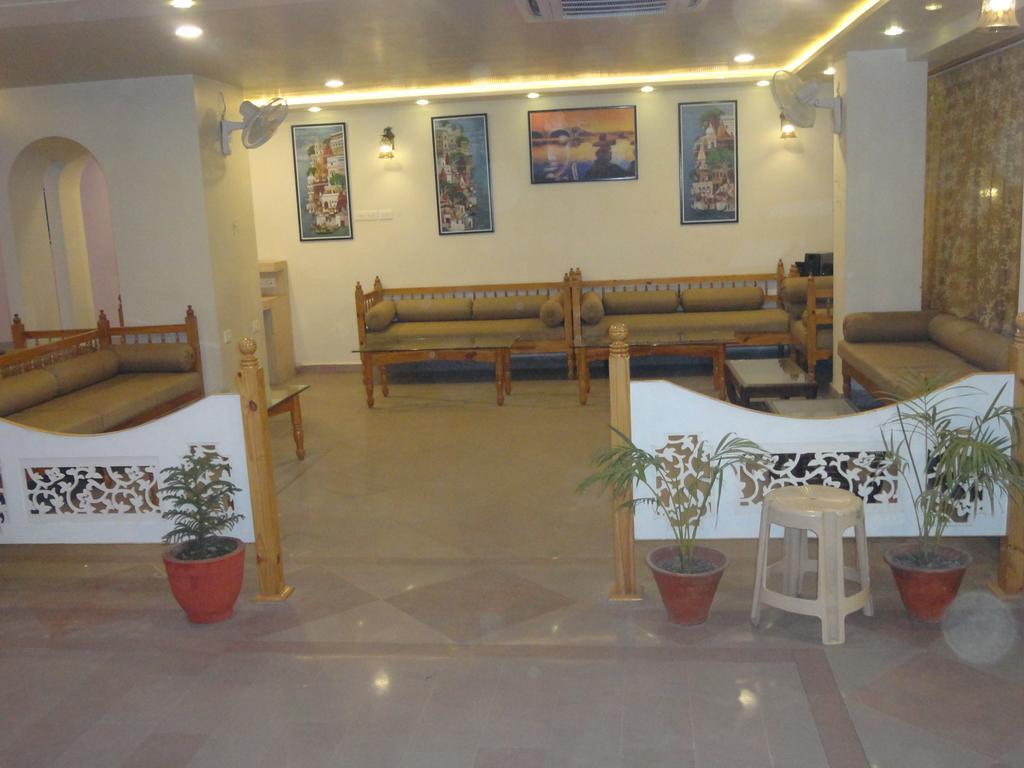Hotel Banaras Haveli Varanasi Exterior foto