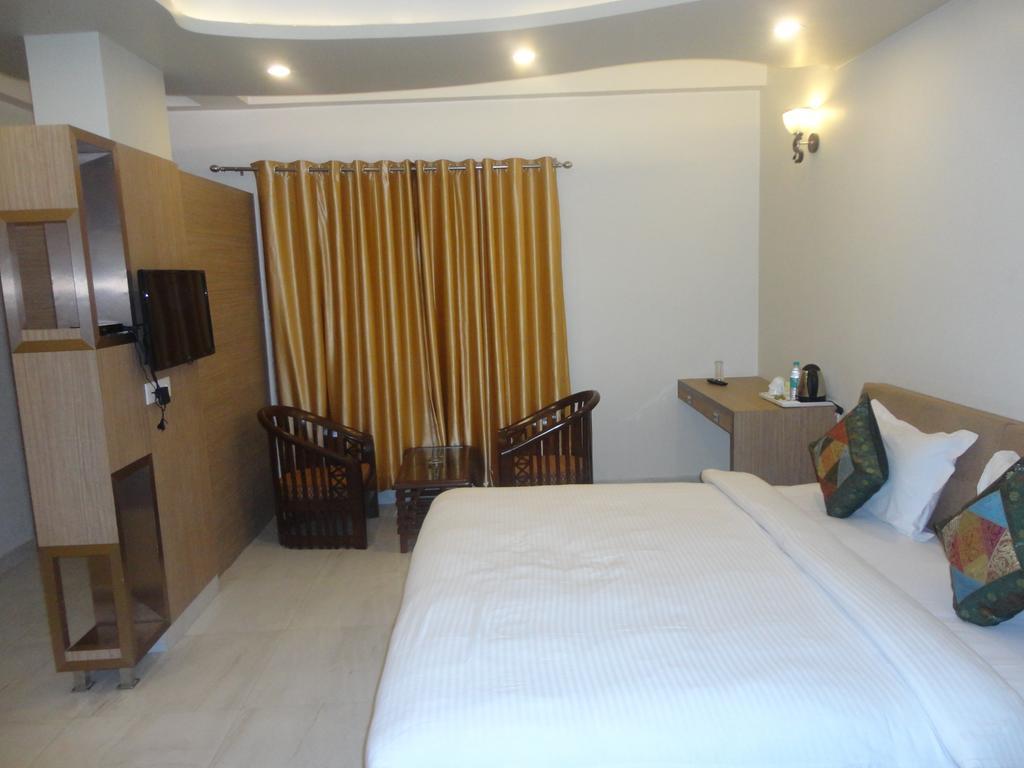 Hotel Banaras Haveli Varanasi Exterior foto
