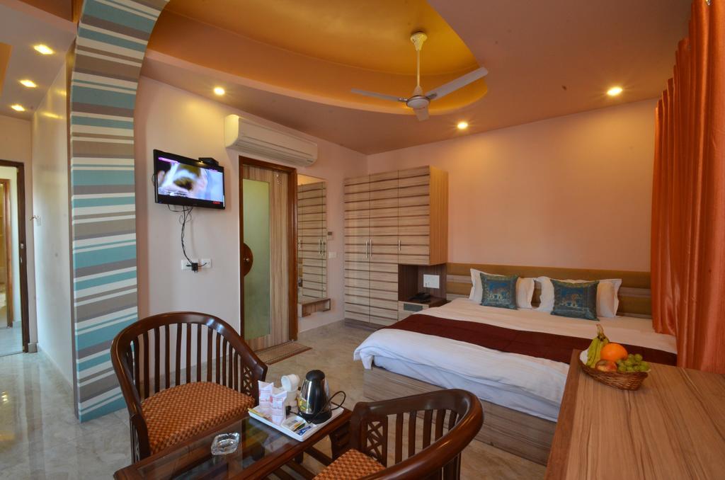Hotel Banaras Haveli Varanasi Exterior foto