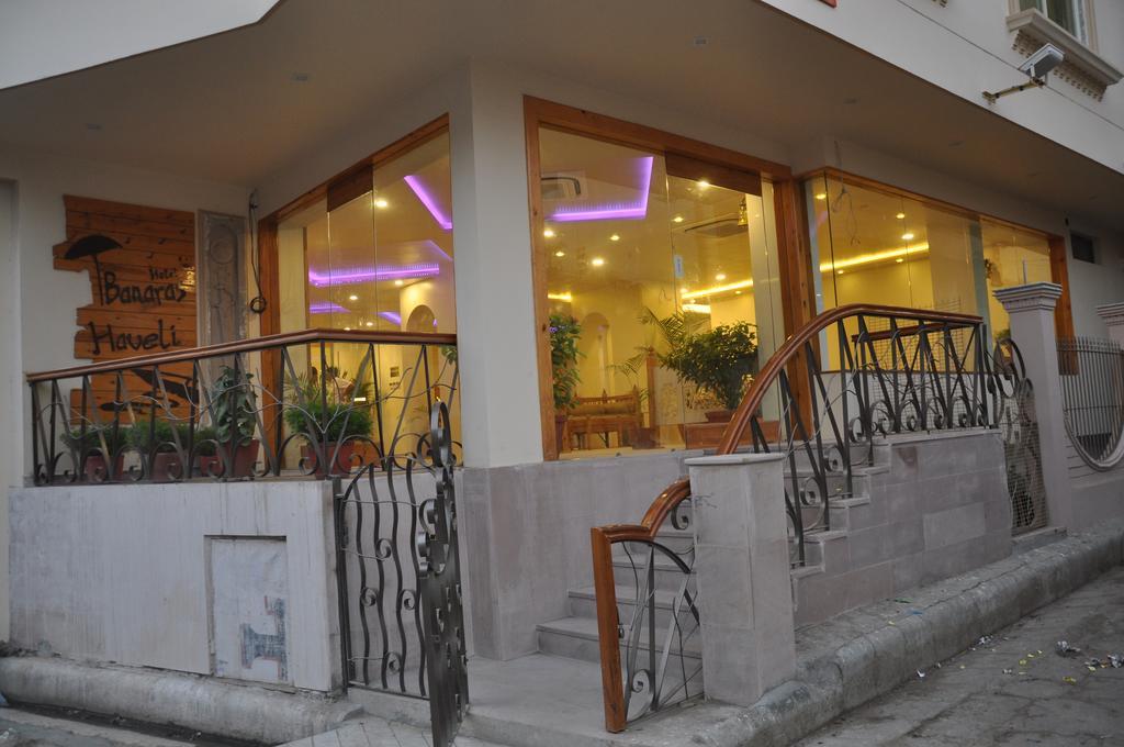 Hotel Banaras Haveli Varanasi Exterior foto