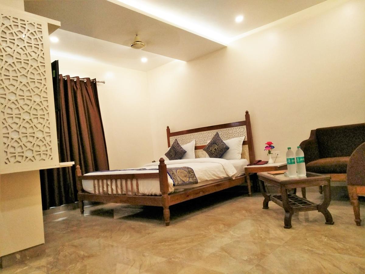 Hotel Banaras Haveli Varanasi Exterior foto